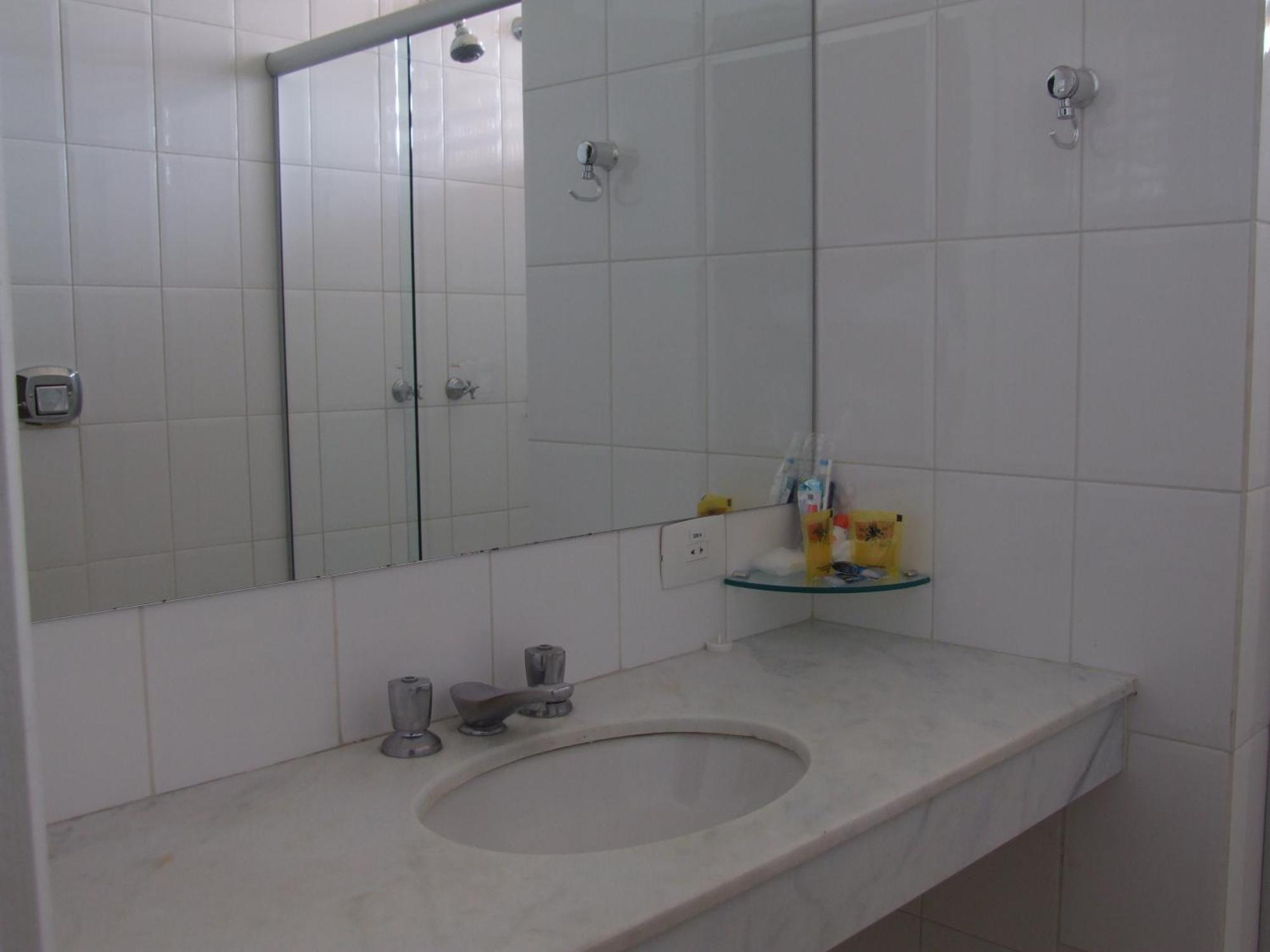 Hotel Emacite Flex Mafra Quarto foto